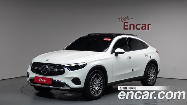 Mercedes-Benz GLC-Class GLC300 4MATIC Avnatgarde Coupe