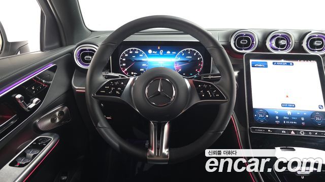 Mercedes-Benz GLC-Class GLC300 4MATIC Avnatgarde Coupe