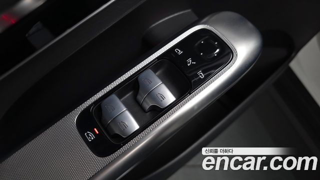 Mercedes-Benz GLC-Class GLC300 4MATIC Avnatgarde Coupe