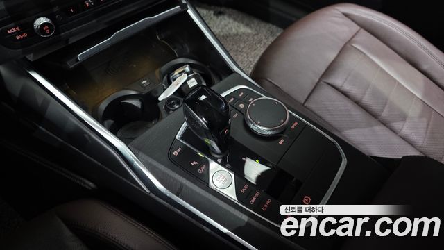 BMW 3-Series 320d Luxury