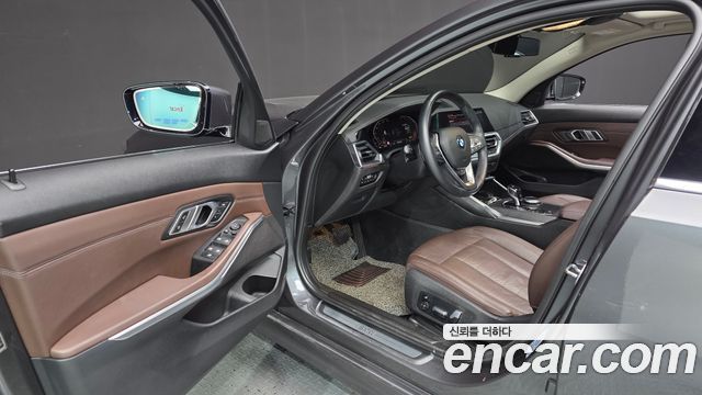 BMW 3-Series 320d Luxury