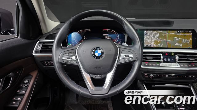BMW 3-Series 320d Luxury