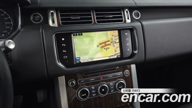 Land Rover Range Rover 4.4 SDV8 Vogue SE DIESEL