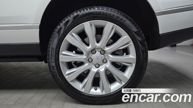 Land Rover Range Rover 4.4 SDV8 Vogue SE DIESEL