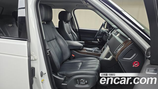 Land Rover Range Rover 4.4 SDV8 Vogue SE DIESEL