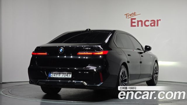 BMW 7-Series 740d xDrive M Sport