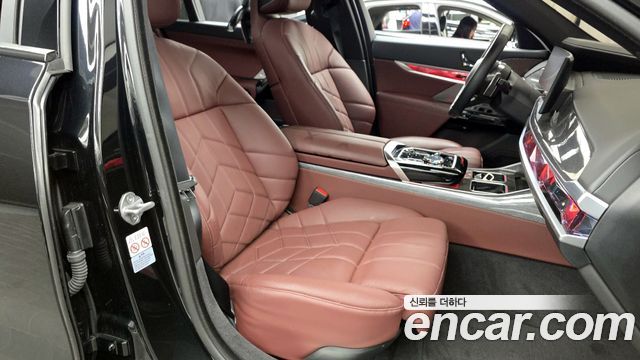BMW 7-Series 740d xDrive M Sport