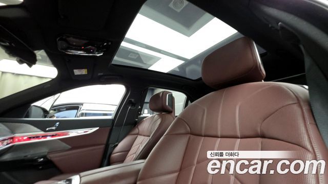 BMW 7-Series 740d xDrive M Sport