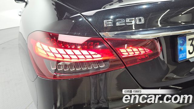Mercedes-Benz E-Class E250 Exclusive