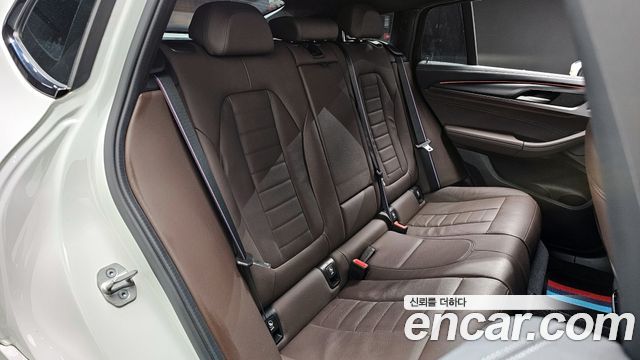 BMW X4 xDrive20i M Sports Pro