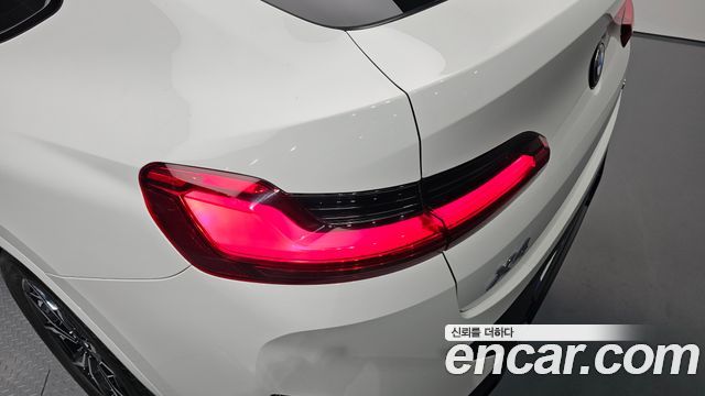 BMW X4 xDrive20i M Sports Pro