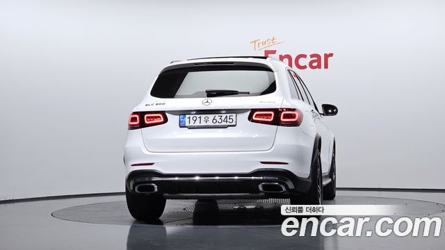 Mercedes-Benz GLC-Class GLC300 4MATIC
