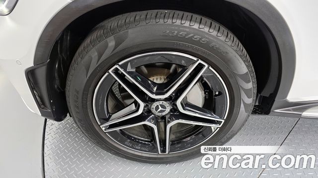 Mercedes-Benz GLC-Class GLC300 4MATIC