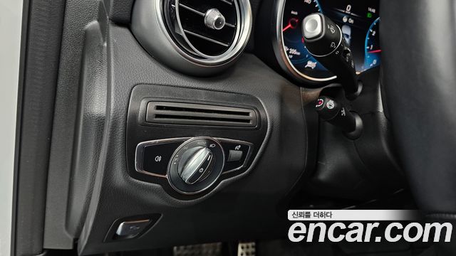 Mercedes-Benz GLC-Class GLC300 4MATIC