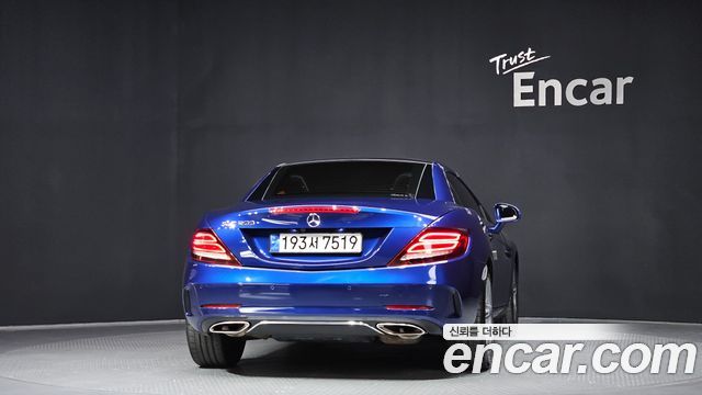 Mercedes-Benz SLC-Class SLC200