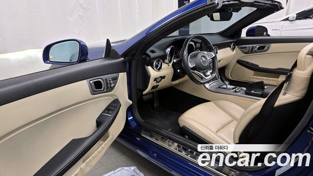 Mercedes-Benz SLC-Class SLC200