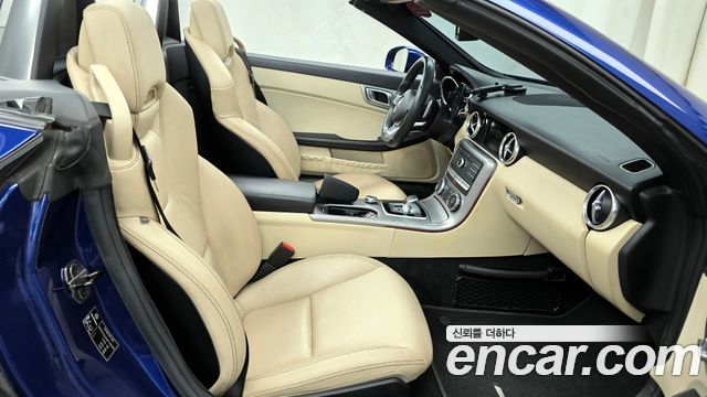 Mercedes-Benz SLC-Class SLC200