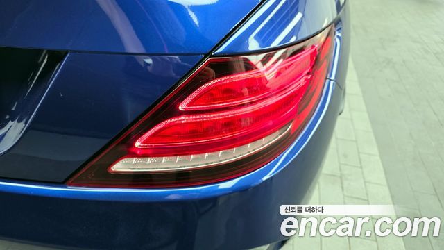 Mercedes-Benz SLC-Class SLC200
