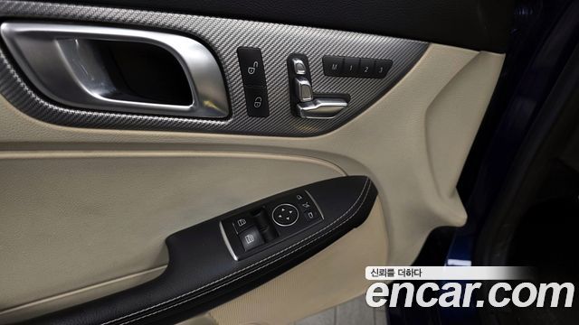 Mercedes-Benz SLC-Class SLC200