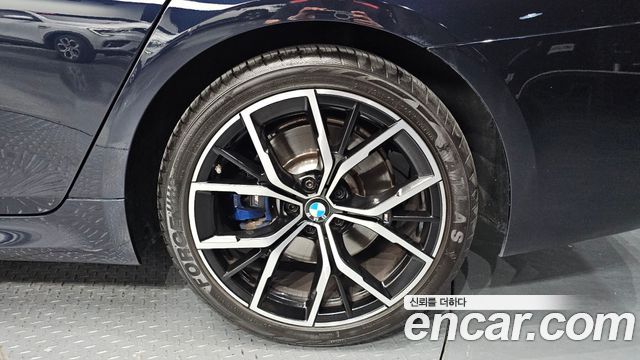 BMW 5-Series 530i M Sport Package