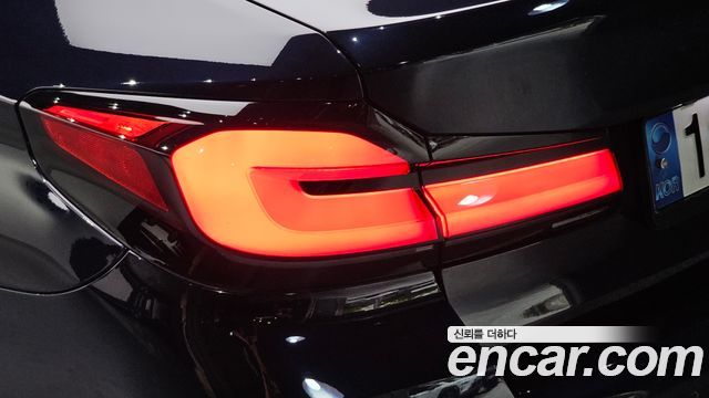 BMW 5-Series 530i M Sport Package
