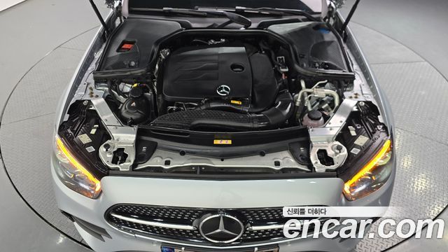 Mercedes-Benz E-Class E350 4MATIC AMG Line