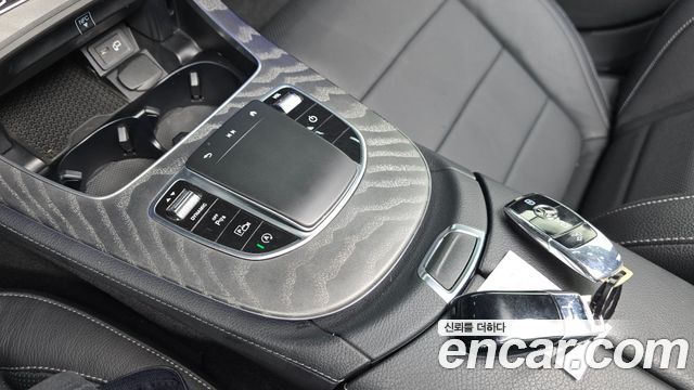 Mercedes-Benz E-Class E350 4MATIC AMG Line