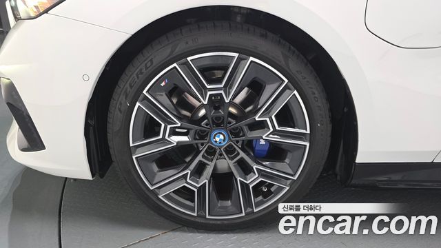 BMW 5-Series 530e xDrive M Sport