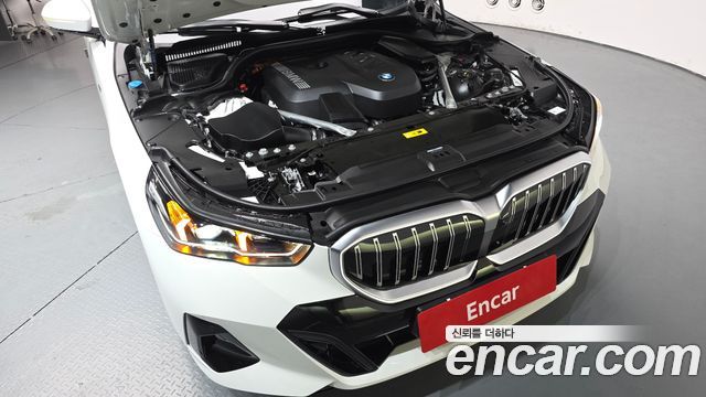 BMW 5-Series 530e xDrive M Sport