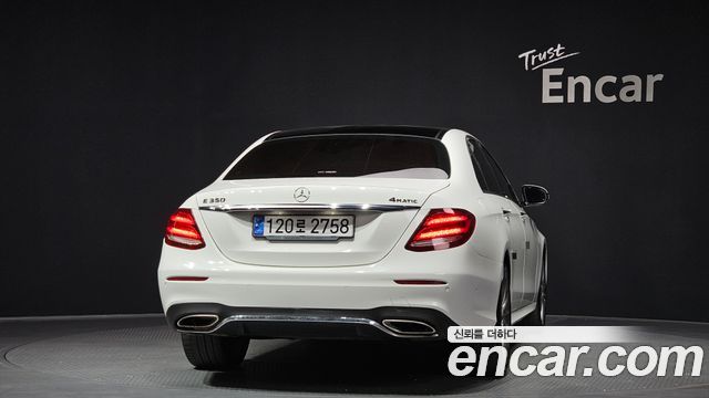 Mercedes-Benz E-Class E350 4MATIC AMG Line