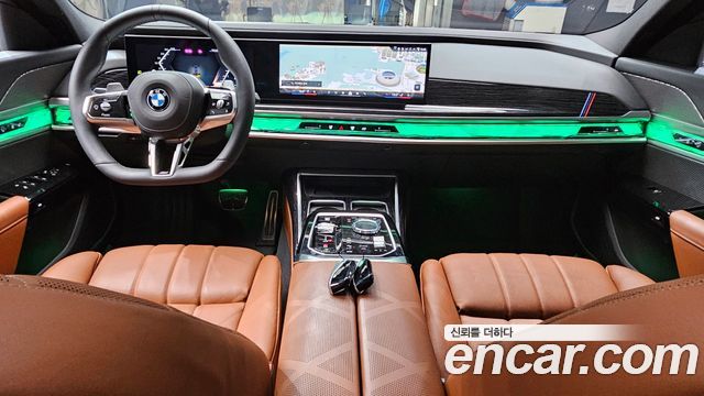 BMW 7-Series 740i xDrive M Sport