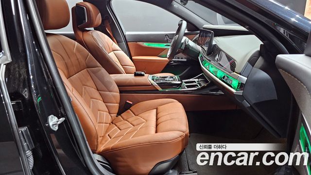 BMW 7-Series 740i xDrive M Sport