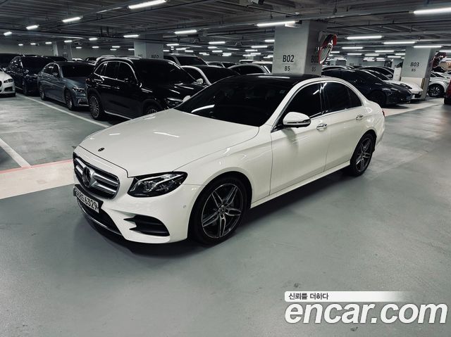 Mercedes-Benz E-Class E300 4MATIC AMG Line