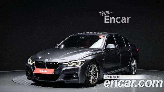 BMW 3-Series 330i M Sport Shadow