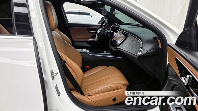Mercedes-Benz E-Class E200 Avantgarde
