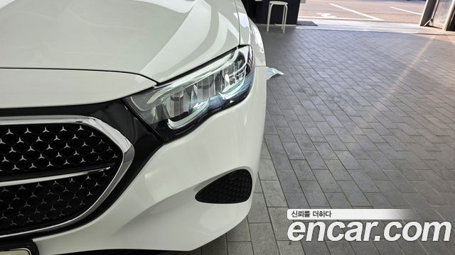 Mercedes-Benz E-Class E200 Avantgarde
