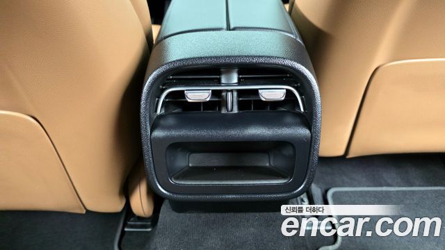 Mercedes-Benz E-Class E200 Avantgarde