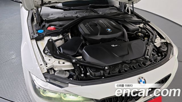 BMW 4-Series 430i M Sport Convertible