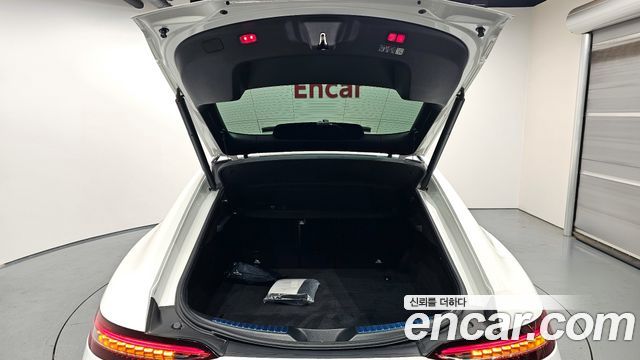 Mercedes-Benz AMG GT 4Door 43 4MATIC+