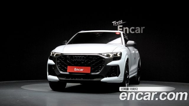 Audi RSQ8 4.0 TFSI Quattro Performance