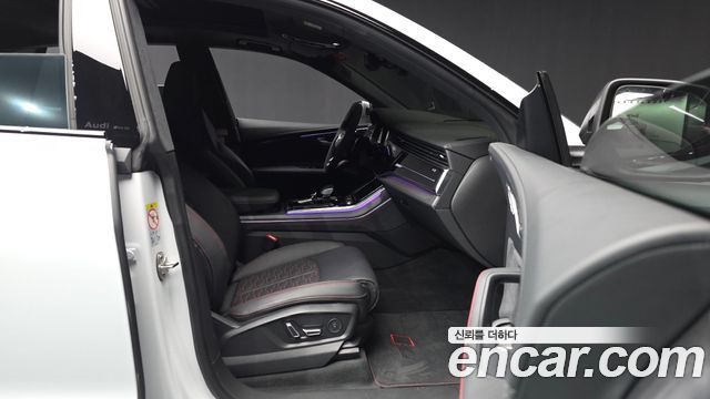 Audi RSQ8 4.0 TFSI Quattro Performance