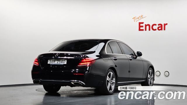Mercedes-Benz E-Class E300 Avantgarde