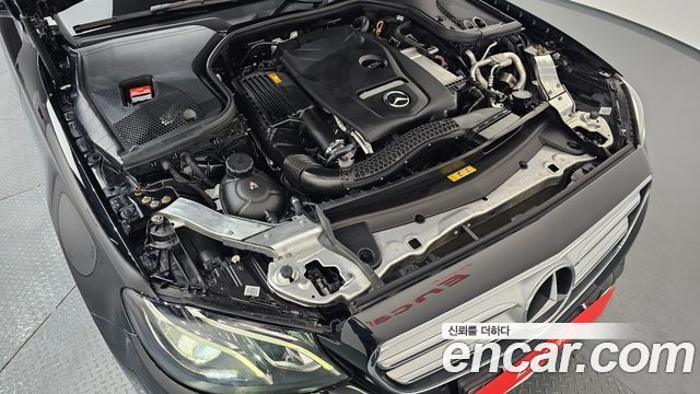 Mercedes-Benz E-Class E300 Avantgarde