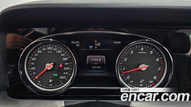 Mercedes-Benz E-Class E300 Avantgarde