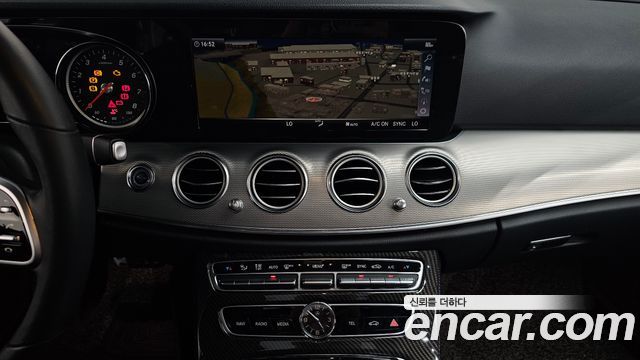 Mercedes-Benz E-Class E300 Avantgarde