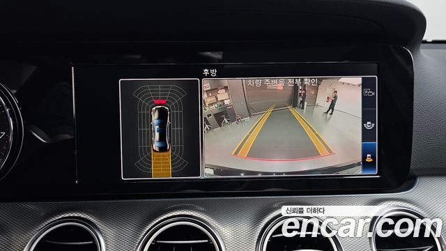 Mercedes-Benz E-Class E300 Avantgarde
