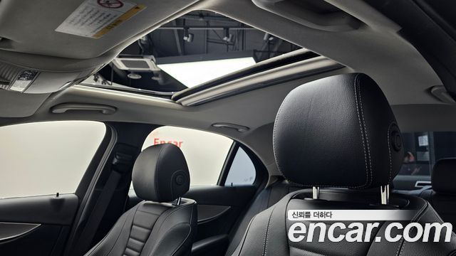 Mercedes-Benz E-Class E300 Avantgarde