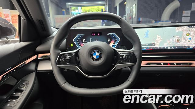 BMW 5-Series 523d