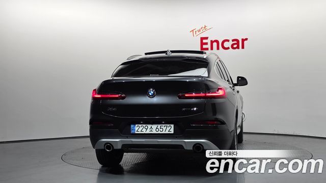 BMW X4 xDrive20i xLine