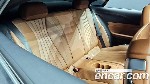 Mercedes-Benz E-Class E220d Coupe